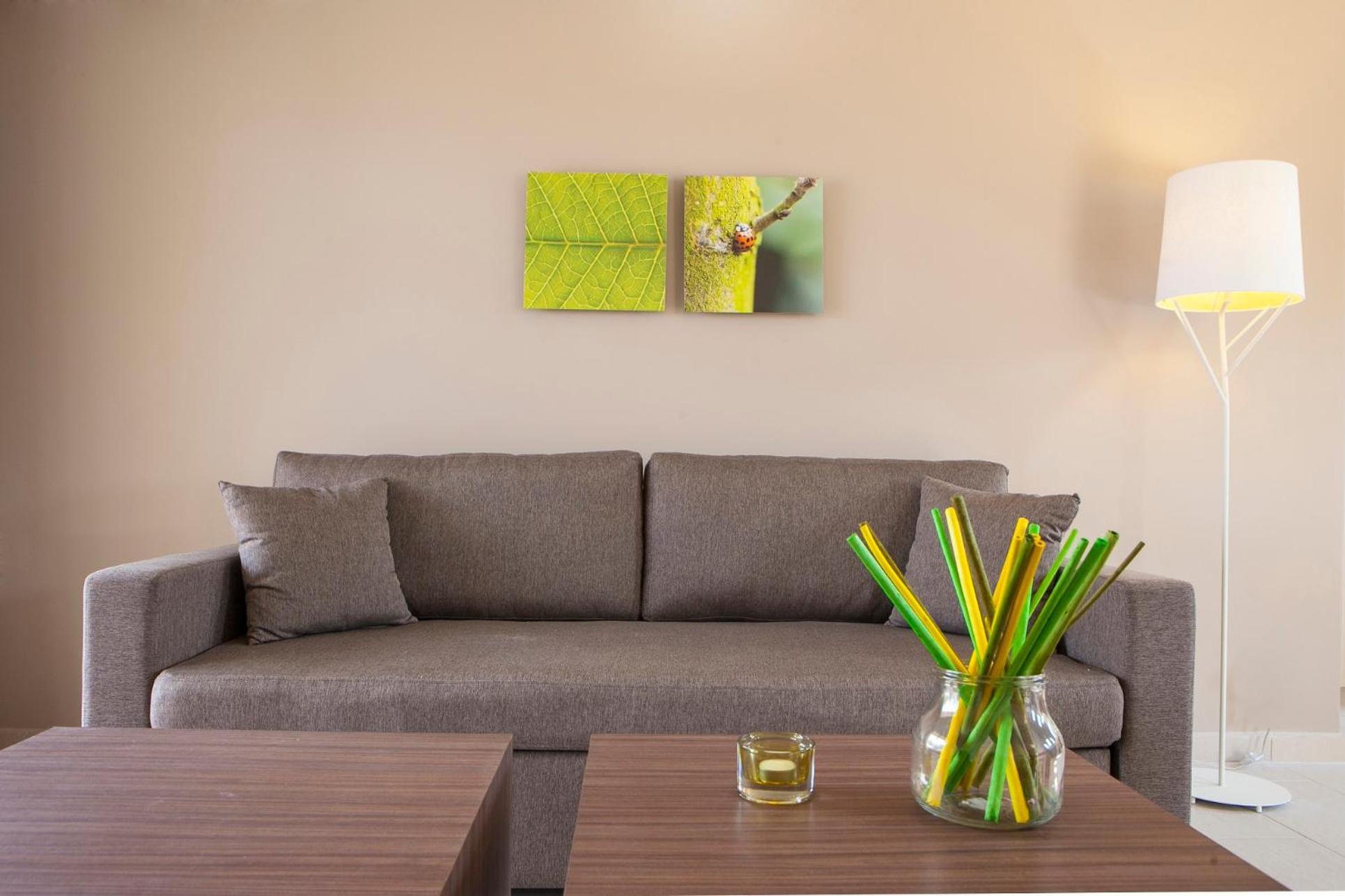 Meliti Waterfront Suites 카라보밀로스 외부 사진